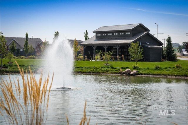 3575 E Berghan Ct, Meridian, ID 83642