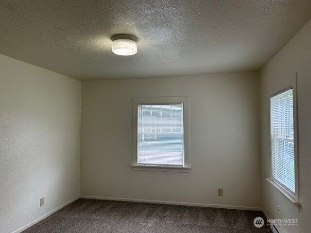 2025 46th, Longview, WA 98632
