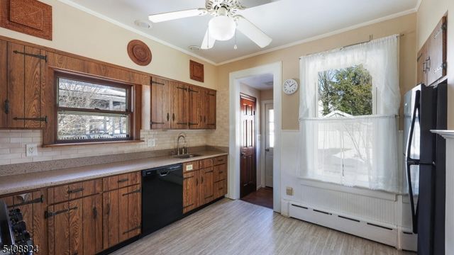 4 Sylvester St, Cranford Twp., NJ 07016