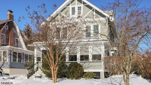 4 Sylvester St, Cranford Twp., NJ 07016