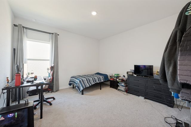 712 Matador Lane, Arlington, TX 76002