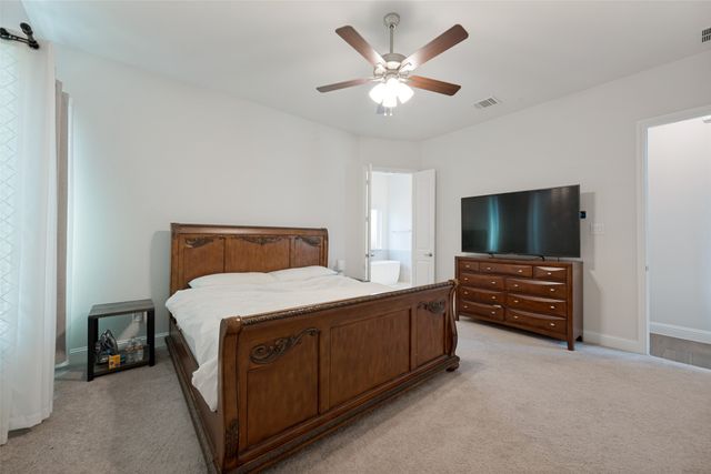 712 Matador Lane, Arlington, TX 76002