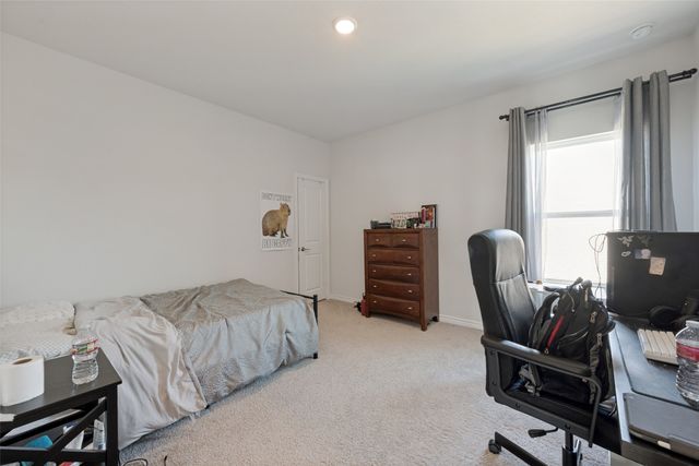712 Matador Lane, Arlington, TX 76002