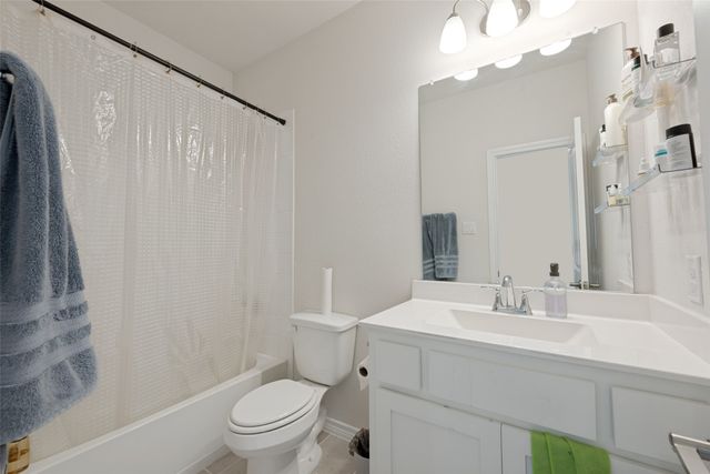 712 Matador Lane, Arlington, TX 76002