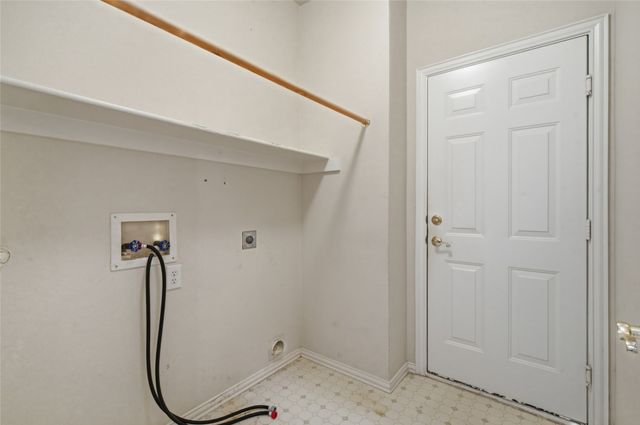 1705 Andrew Court, Corinth, TX 76210