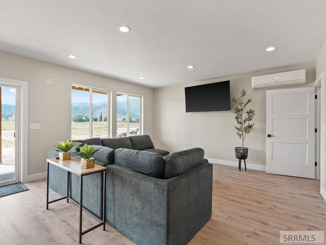 9616 Violet Way, Lava Hot Springs, ID 83246