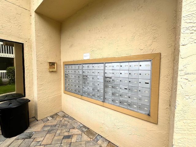 1550 S BELCHER ROAD 324, Clearwater, FL 33764