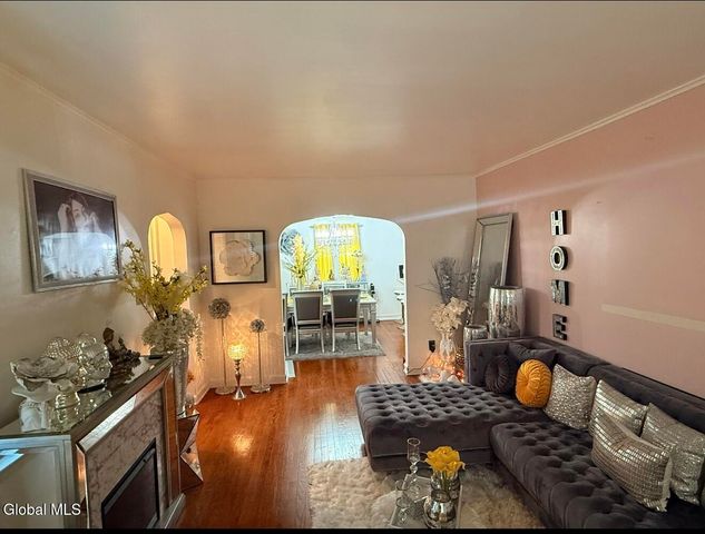 1103 Mann Avenue, Rensselaer, NY 12144