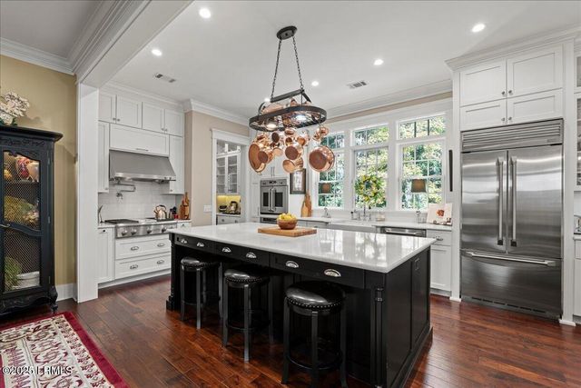 116 Palmetto Place, Beaufort, SC 29902