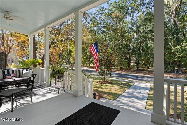 116 Palmetto Place, Beaufort, SC 29902