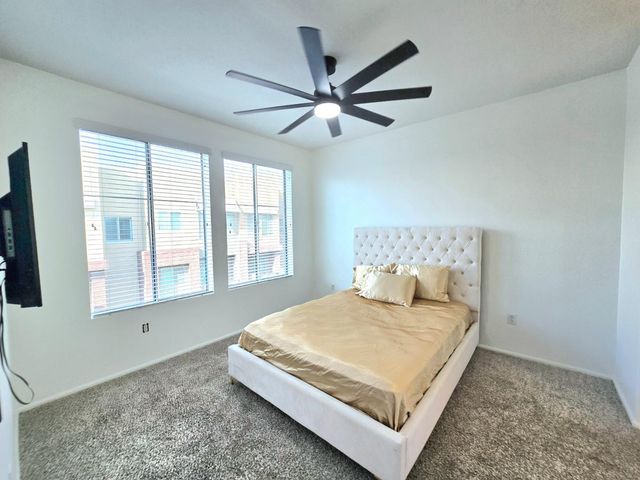 6605 N 93rd Avenue Unit 1086, Glendale, AZ 85305