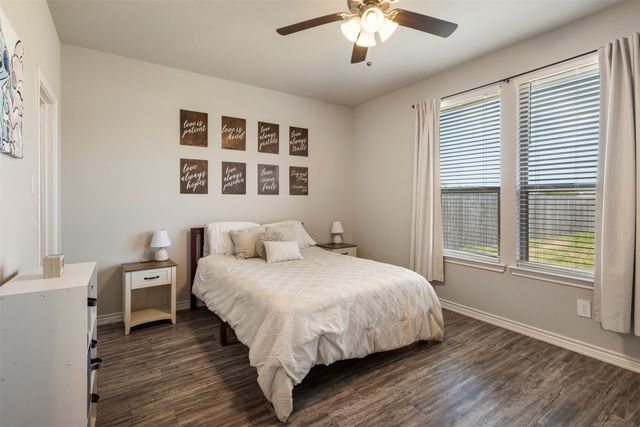 347 Preston Road, Mabank, TX 75147