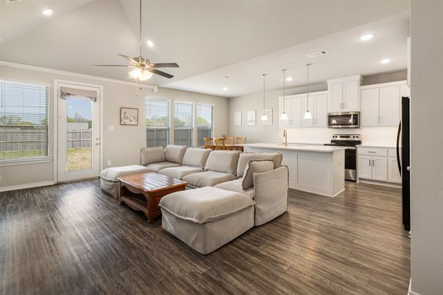 347 Preston Road, Mabank, TX 75147