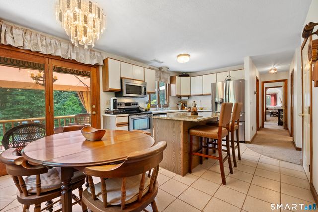 113 Spielman Highway, Burlington, CT 06013