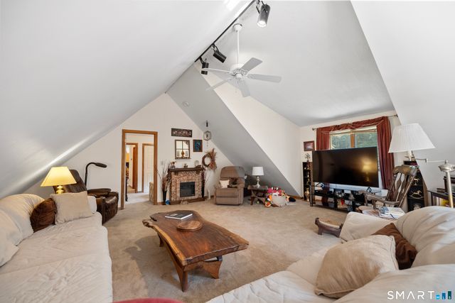 113 Spielman Highway, Burlington, CT 06013