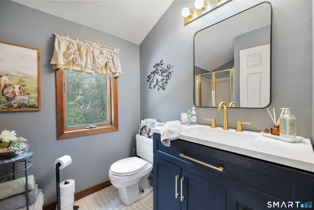 113 Spielman Highway, Burlington, CT 06013