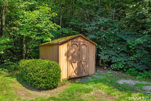 113 Spielman Highway, Burlington, CT 06013