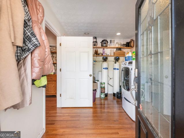 7389 Williams Road, Flowery Branch, GA 30542