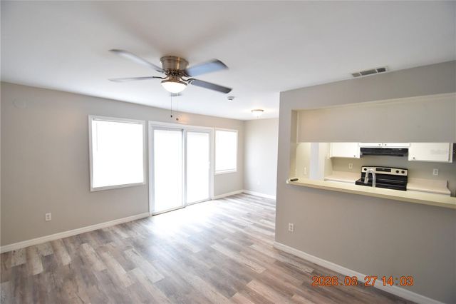 5009 TERRACE VILLAGE LANE, Tampa, FL 33617