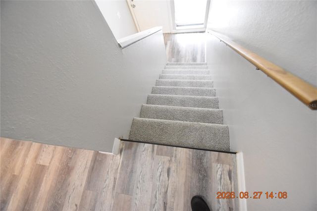 5009 TERRACE VILLAGE LANE, Tampa, FL 33617