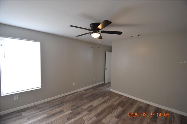 5009 TERRACE VILLAGE LANE, Tampa, FL 33617