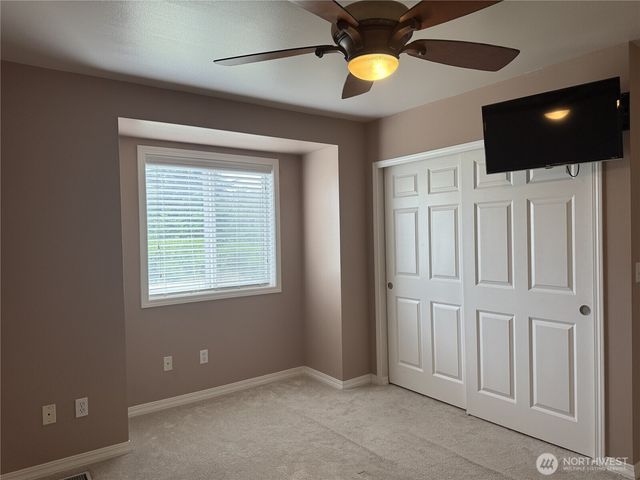13616 122nd Avenue E, Puyallup, WA 98374