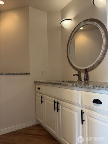 13616 122nd Avenue E, Puyallup, WA 98374