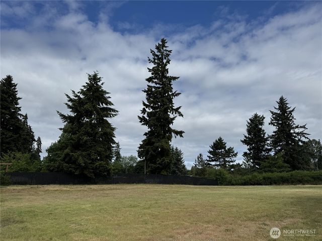 13616 122nd Avenue E, Puyallup, WA 98374