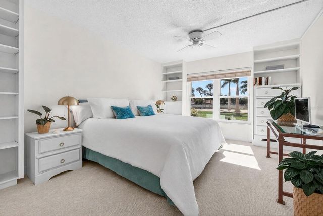 4900 BRITTANY DRIVE S 112, St Petersburg, FL 33715