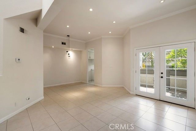 23 Willowcrest, Pomona, CA 91766