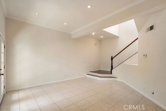 23 Willowcrest, Pomona, CA 91766