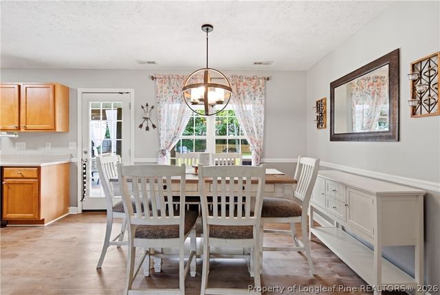 40 Dover Court E, Sanford, NC 27332