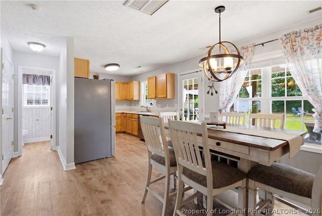 40 Dover Court E, Sanford, NC 27332