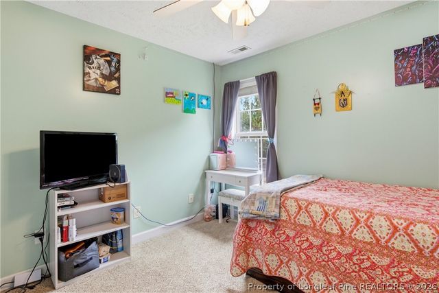 40 Dover Court E, Sanford, NC 27332