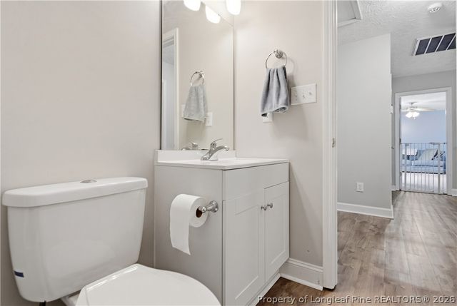 40 Dover Court E, Sanford, NC 27332