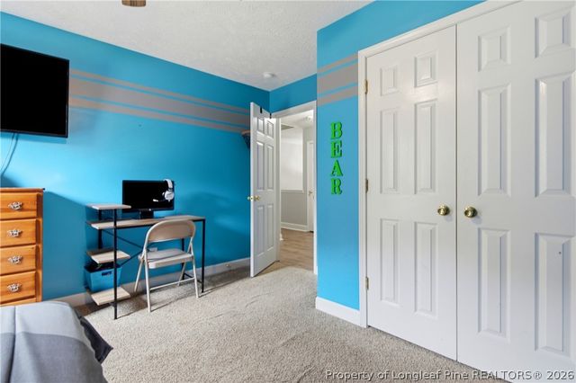 40 Dover Court E, Sanford, NC 27332