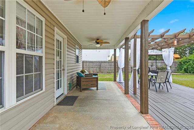 40 Dover Court E, Sanford, NC 27332