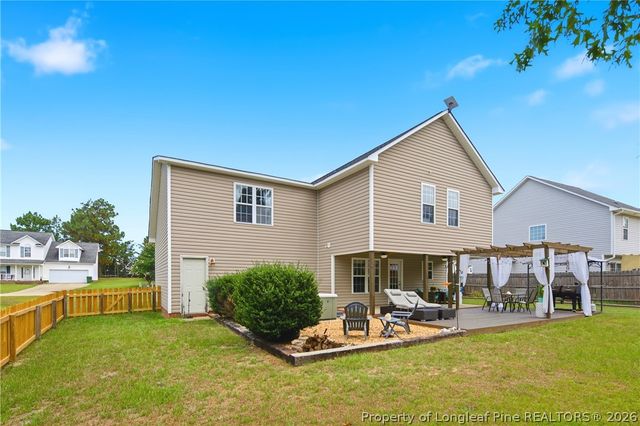 40 Dover Court E, Sanford, NC 27332