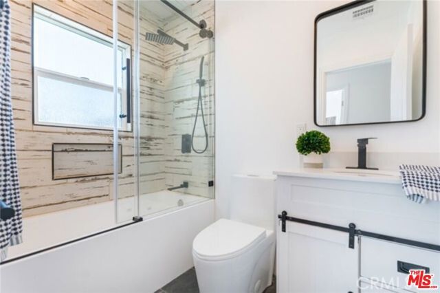 11912 Elkwood Street, North Hollywood (los Angeles), CA 91605