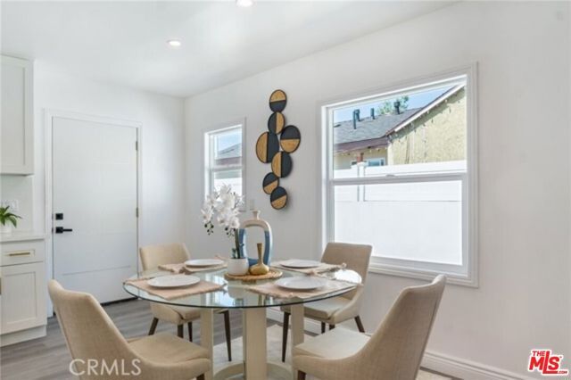 11912 Elkwood Street, North Hollywood (los Angeles), CA 91605