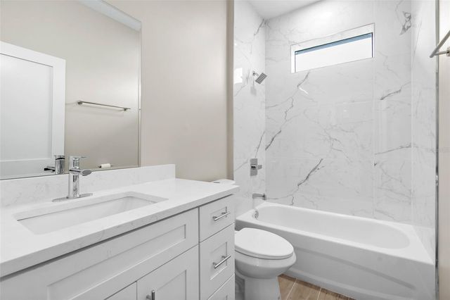 2523 DIXON TERRACE, Port Charlotte, FL 33981