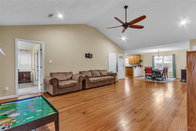 4032 Riveroaks Road, Millbrook, AL 36054