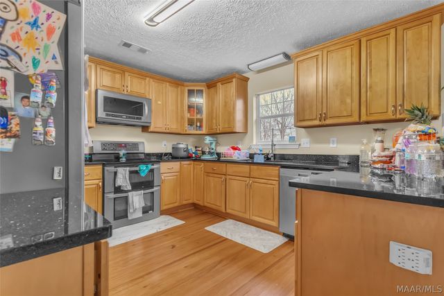 4032 Riveroaks Road, Millbrook, AL 36054