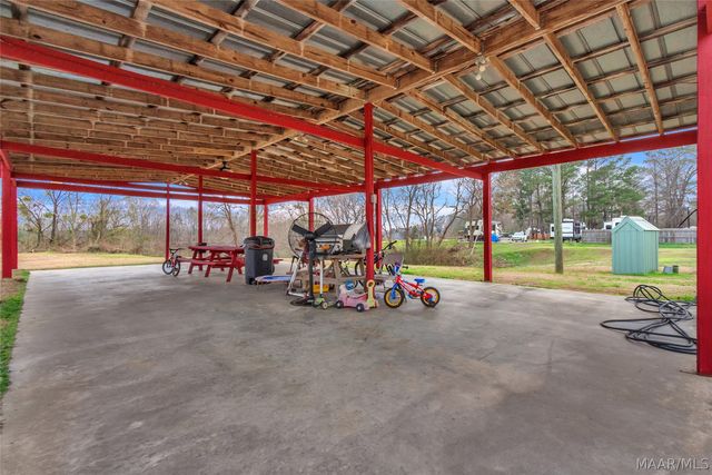 4032 Riveroaks Road, Millbrook, AL 36054