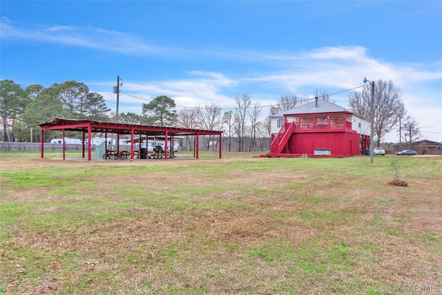 4032 Riveroaks Road, Millbrook, AL 36054