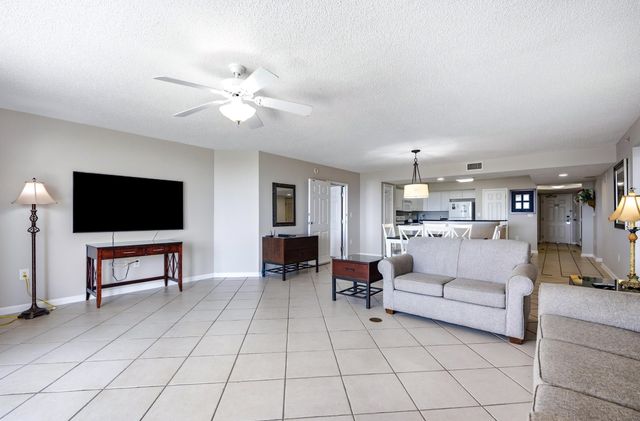 2151 Bridge View Ct Unit 2704, North Myrtle Beach, SC 29582
