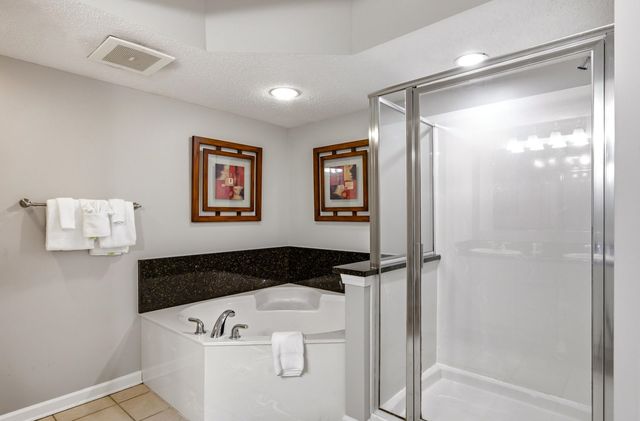 2151 Bridge View Ct Unit 2704, North Myrtle Beach, SC 29582