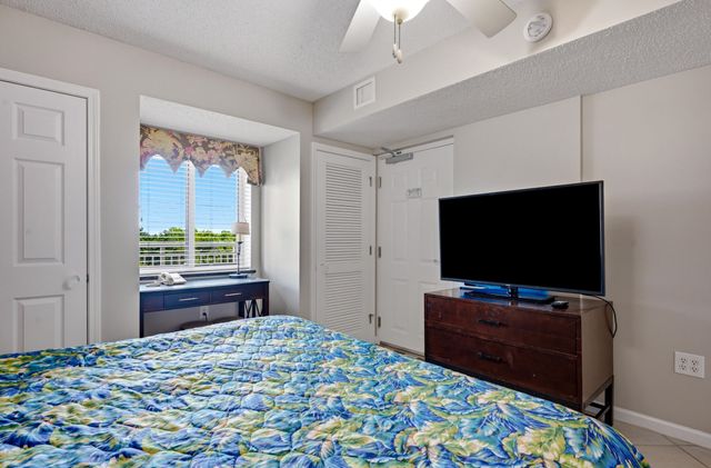 2151 Bridge View Ct Unit 2704, North Myrtle Beach, SC 29582