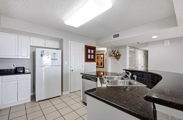 2151 Bridge View Ct Unit 2704, North Myrtle Beach, SC 29582
