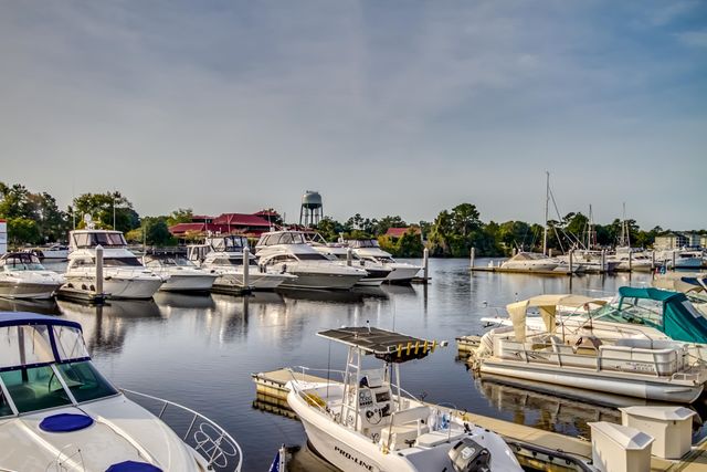 2151 Bridge View Ct Unit 2704, North Myrtle Beach, SC 29582